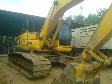 KOMATSU 200-8 ชีเรียล6XXXX 7000 ช.ม. KOMATSU 200-8 ชีเรียล6XXXX 7000 ช.ม.