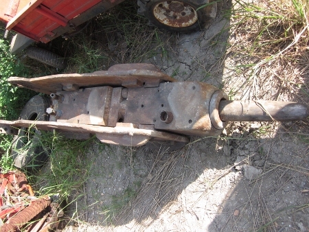 ขาย--หัวกระแทก หัวเจาะ สำหรับรถแบคโฮ PC 120-200 มือสองเก่าญี่ปุ่นแท้ สภาพยังดูสมบูรณ์ เหมาะใช้งานทันที ขาย--หัวกระแทก หัวเจาะ สำหรับรถแบคโฮ PC 120-200 มือสองเก่าญี่ปุ่นแท้ สภาพยังดูสมบูรณ์ เหมาะใช้งานทันที