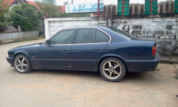 BMW E34 520i เครื่อง 1jzเทอโบ แก็สLPG ล้อ17" ชุดโอนครบ BMW E34 520i เครื่อง 1jzเทอโบ แก็สLPG ล้อ17" ชุดโอนครบ