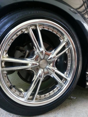 แม็ก17 โครมเมี่ยม พร้อมยาง ขนาด 4 รู 100และ114 ราคา8700