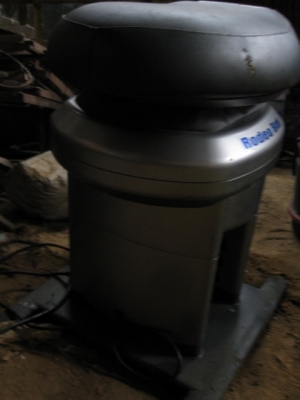 ขาย-เครื่องออกกำลังกายแบบม้าโยกไฟฟ้ายี่ห้อ THRIVE รุ่น Rodeo boy ไฟ 125V ขาย-เครื่องออกกำลังกายแบบม้าโยกไฟฟ้ายี่ห้อ THRIVE รุ่น Rodeo boy ไฟ 125V