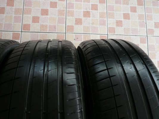 ขายยาง MICHELIN PS3----205-55-16----ปี12 ราคาเบาๆ (1ชุด)