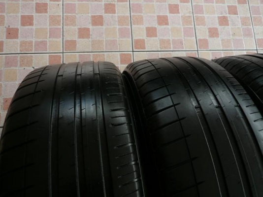 ขายยาง MICHELIN PS3----205-55-16----ปี12 ราคาเบาๆ (1ชุด)