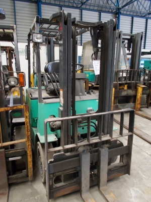 ขายรถฟอล์คลิฟท์มือสองสภาพพร้อมใช้งาน ราคาไม่แพง มีสต็อกอยู่ตรงถนนบางนาตราด MITSUBISHI