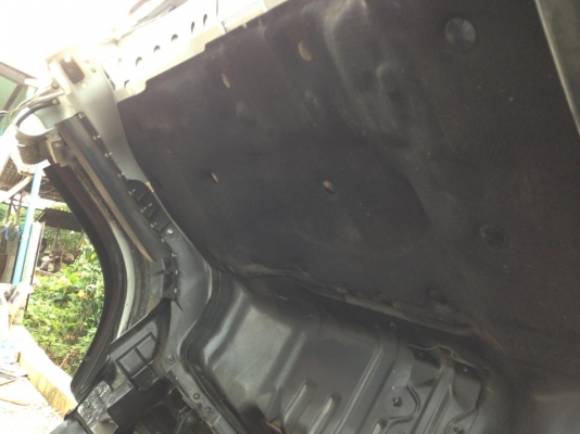 ขาย 6 ล้อ ดั้มพ์ ISUZU NPR150  ปี 55 แลกเปลี่ยนรถทุกชนิด