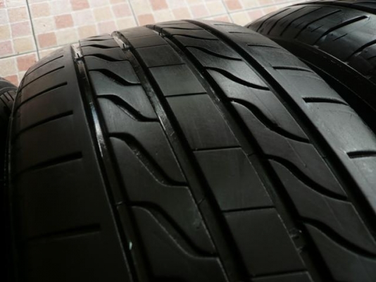 ขายยาง MICHELIN PRIMACY LC-----215-60-16-----ปี2012 (1ชุด) ขายยาง MICHELIN PRIMACY LC-----215-60-16-----ปี2012 (1ชุด)