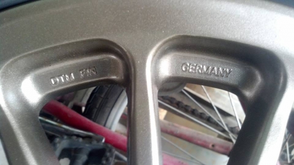 แม็ก DTM เยอรมัน ขอบ 16 ขนาด 4 รู 100/114 พร้อมยาง 6900 บาท