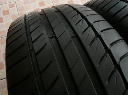 ขายยาง MICHELIN PRIMACY HP-----225-45-17-----ปี4211 งามๆ (2คู่)
