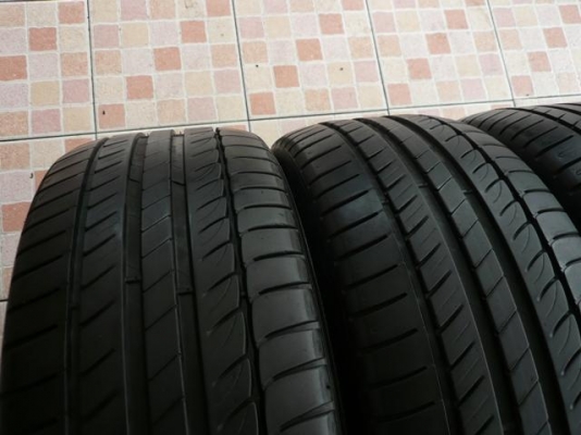 ขายยาง MICHELIN PRIMACY HP-----225-45-17-----ปี4211 งามๆ (2คู่)