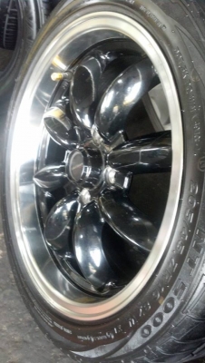 ล้อกล้วยๆ งานROta ขอบ 16 กว้าง 7 ขนาด 4 รู 100 พร้อมยาง 11000