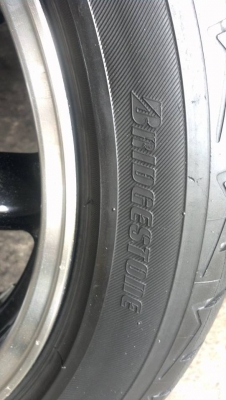 ล้อกล้วยๆ งานROta ขอบ 16 กว้าง 7 ขนาด 4 รู 100 พร้อมยาง 11000