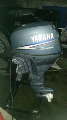 ขาย yamaha 25 แรง สี่จังหวะ  มีทริมครับ