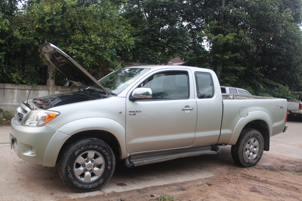 ขาย รถ vigo ปี47ตัวE 4x4 โฟรวินท์ ยกสูง เชียงใหม่เจ้า