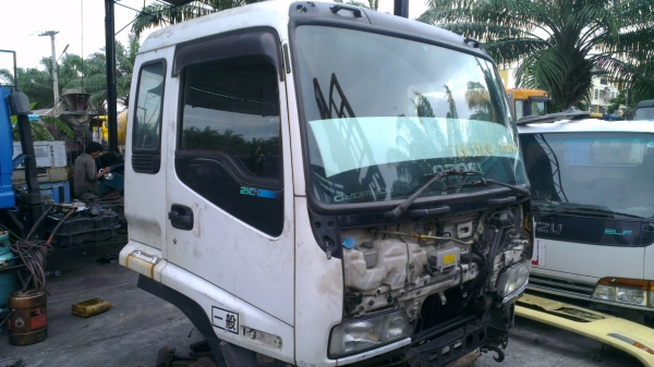 หัวเก๋๋ง พร้อมเครื่องยนต์ isuzu Deca 210แรง