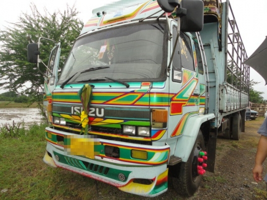 ISUZU 175 แรงม้า