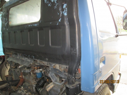 ISUZU-NPR-เครื่อง4BD1-115แรง-ขายรวม2คัน-รถห้างปี37-38--