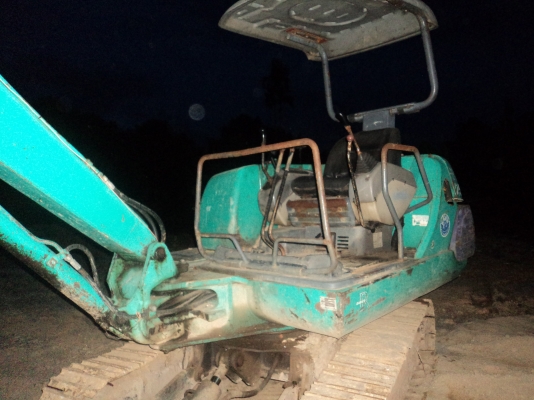 Komatsu PC 25-7