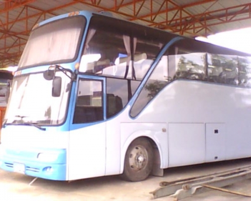 รถเเหนบอีซุซุ260แอร์เเขวนเครืองท้าย450000ทรงวอลโวเชิดชัยทะเบียนพร้อมโอนครับเหม่าหมด3คันจัดไปคัรับ1,300,000