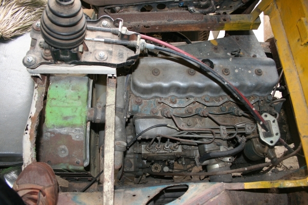 ระวังรถย้อมแมวว่าเป็นรถใหม่ นิสสันปี 46 ระวังรถย้อมแมวว่าเป็นรถใหม่ นิสสันปี 46