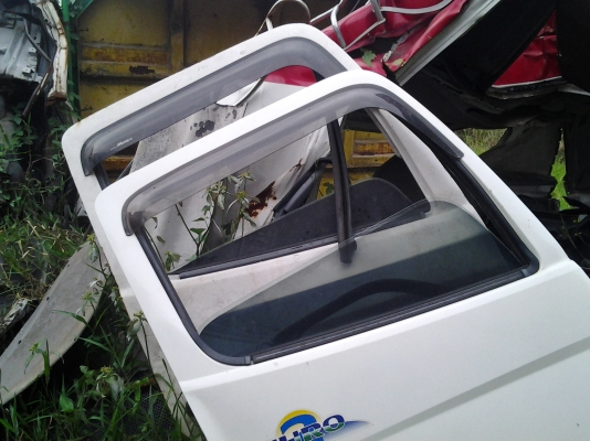 ประตู  MECA  ขวา   สวย ๆ ครับ