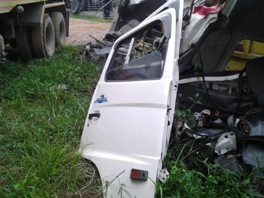 ประตู  MECA  ขวา   สวย ๆ ครับ