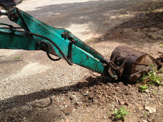 ขายรถขุด แมคโครเล็ก KOMATSU PC30-7 สภาพพร้อมใช้ราคาเบาๆ ขายรถขุด แมคโครเล็ก KOMATSU PC30-7 สภาพพร้อมใช้ราคาเบาๆ