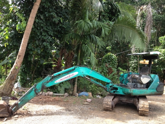 ขายรถขุด แมคโครเล็ก KOMATSU PC30-7 สภาพพร้อมใช้ราคาเบาๆ