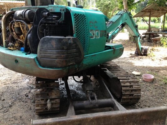 ขายรถขุด แมคโครเล็ก KOMATSU PC30-7 สภาพพร้อมใช้ราคาเบาๆ ขายรถขุด แมคโครเล็ก KOMATSU PC30-7 สภาพพร้อมใช้ราคาเบาๆ