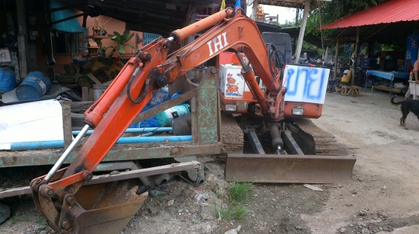 ขายรถแมคโค IHI IS30F