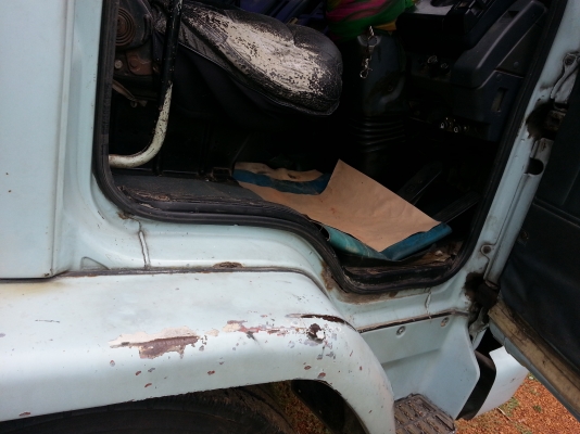 ISUZU FTR คุณสันต์ จังหวัดภูเก็ต มัดจำมาแล้วค่ะ 50,000 บาท รอจัดไฟแนนซ์ค่ะ