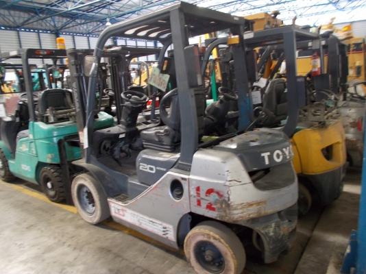 ขายฟอล์คลิฟท์ TOYOTA รุ่น 02-8FGL20 S/N 8FGL25-10130 ปี 2006