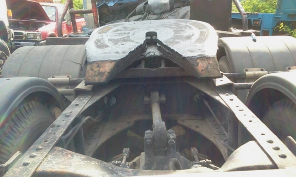 HINO SH พร้อมหางกระบะเปลือย CIMC