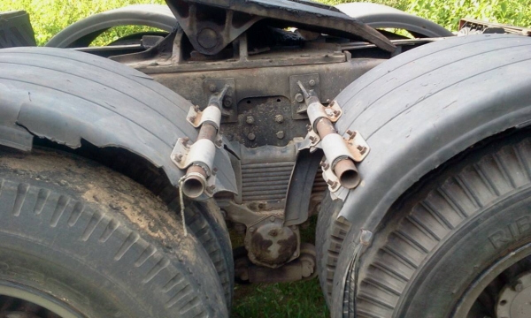 HINO SH พร้อมหางกระบะเปลือย CIMC