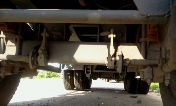 HINO SH พร้อมหางกระบะเปลือย CIMC