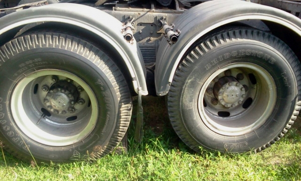 HINO SH พร้อมหางกระบะเปลือย CIMC