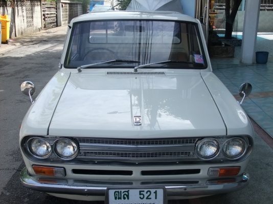 <<< datsun 521 >>>