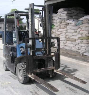 ขายรถยก NISSAN 1 ตัน ขายรถยก NISSAN 1 ตัน