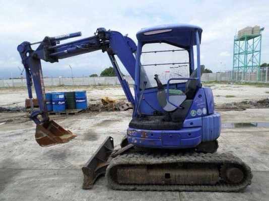 ขายแม็คโคร KOMATSU PC38UU-3 ขายแม็คโคร KOMATSU PC38UU-3
