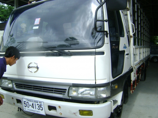 ขายรถ 6 ล้อ ฮีโน่ FD เครื่องดี คัชชีสวย กระจกไฟฟ้า แอร์เย็น เพาวเวอร์ กระบะยาว 6.10 เมตร เครื่อง HO6C สภาพพร้อมใช้งาน เอาไปวิ่งงานได้เลย  ปี96