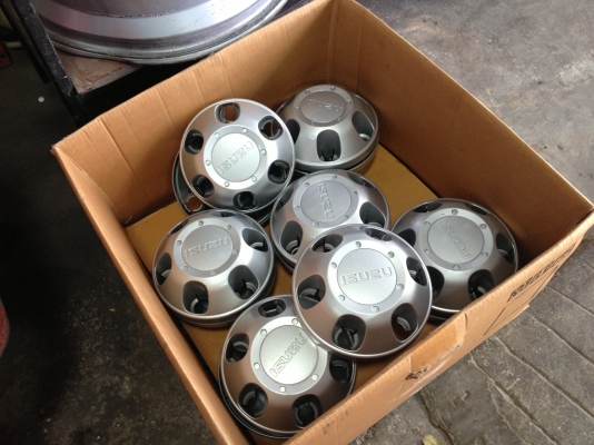 ฝาครอบกะทะเหล็ก D-max ของเเท้ สภาพมือ1