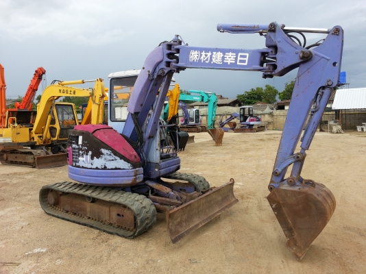 ขายรถแบคโฮ KOMATSU PC50UU-2 ของเก่าจากญี่ปุ่นสภาพรถ 95\% เอกสารอินวอย