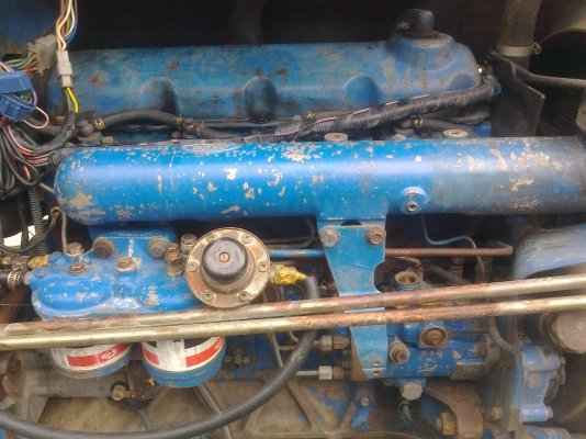 ขายรถไถ FORD6610 สภาพเดิมๆพร้อมอุปกรณ์