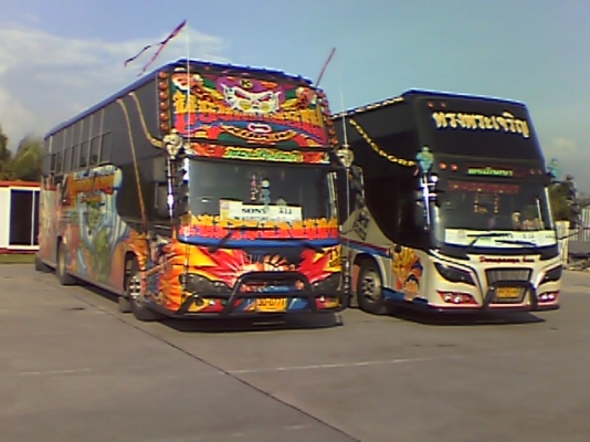 บัสพัดลมคัสซีเบนซ์เครืองฮีโนep100คานzmเบรคเเห้งล้อแม็กยางใหม่1330000มีให้เลื่อก5คันราคา8เเสนถึง1.3ล้าน้เอ