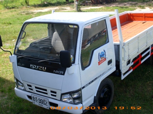 ขาย6ล้อมือสอง สภาพสวย พร้อมใช้ ยาว4.3 ม. เครื่อง ISUZU 110แรงม้า เอกสารครบพร้อมโอน