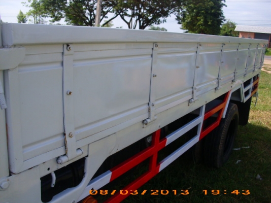 ขาย6ล้อมือสอง สภาพสวย พร้อมใช้ ยาว4.3 ม. เครื่อง ISUZU 110แรงม้า เอกสารครบพร้อมโอน