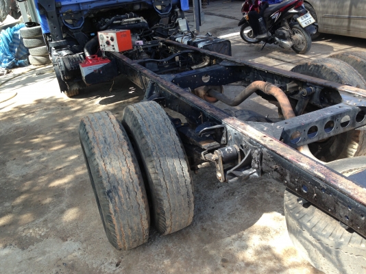 6ล้ออีซูซุNPR/130HPยาว4.30ม 6ล้ออีซูซุNPR/130HPยาว4.30ม