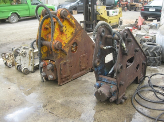 ขายหัวเจาะBREAKER ขนาดPC10/PC20/PC30/PC40/PC6O/PC100/PC120/PC200 พร้อมใช้งาน ขายหัวเจาะBREAKER ขนาดPC10/PC20/PC30/PC40/PC6O/PC100/PC120/PC200 พร้อมใช้งาน