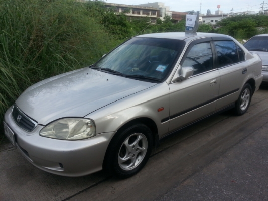 ขายHonda civic Exiตาโต ปี2000ตัวท๊อป