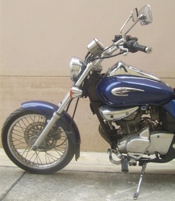 ขาย Kawasaki Boss 175cc  จดทะเบียนปี 45 พรบ.หมด ม.ค.57