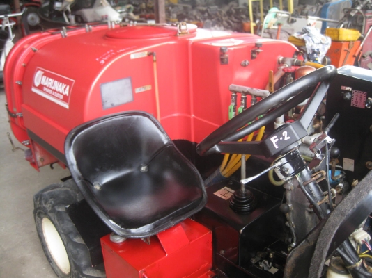 ขายรถพ่นยาSPEED SPAYER MARUNAKA (520ลิตร)พร้อมใช้งาน